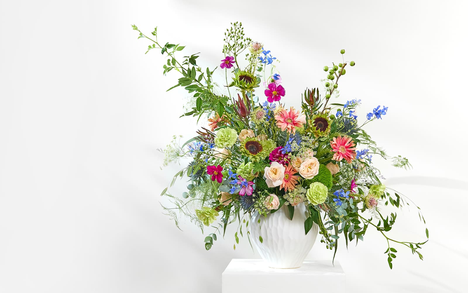 Thiết kế hoa tươi WD Florist dành cho sinh nhật, sự kiện và khoảnh khắc thường ngày